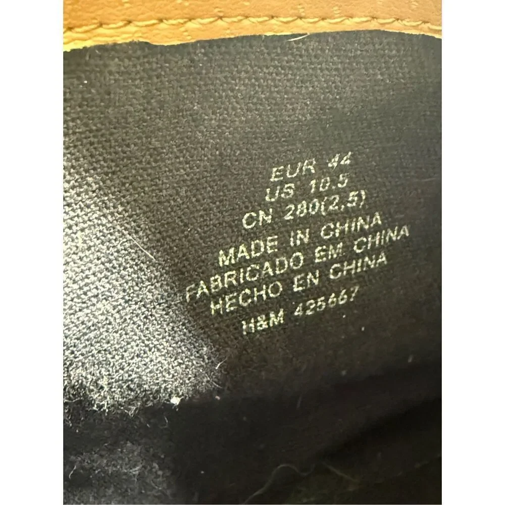 H&M Faux Suede Men’s Navy Blue Chukka Boots Size 10,5 See Description